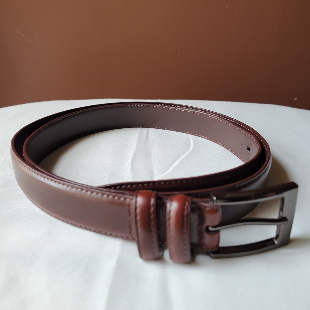 Mio Marino Dark Brown Ginuine Leather Mrns  Belt . Size 44